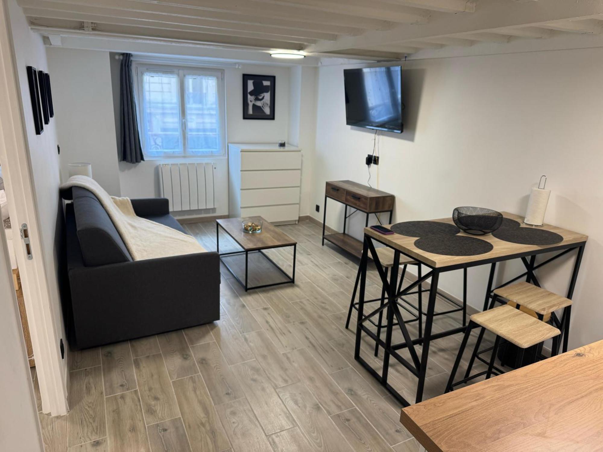 Apartment Magnifique Flat Le Belleville - Lumineux - 4 Personnes - Proche Metro Paris